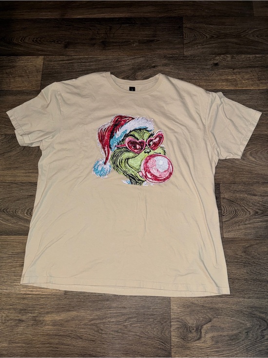 Gildan Tops - Gildan Beige Tee with Colorful Grinch Graphic